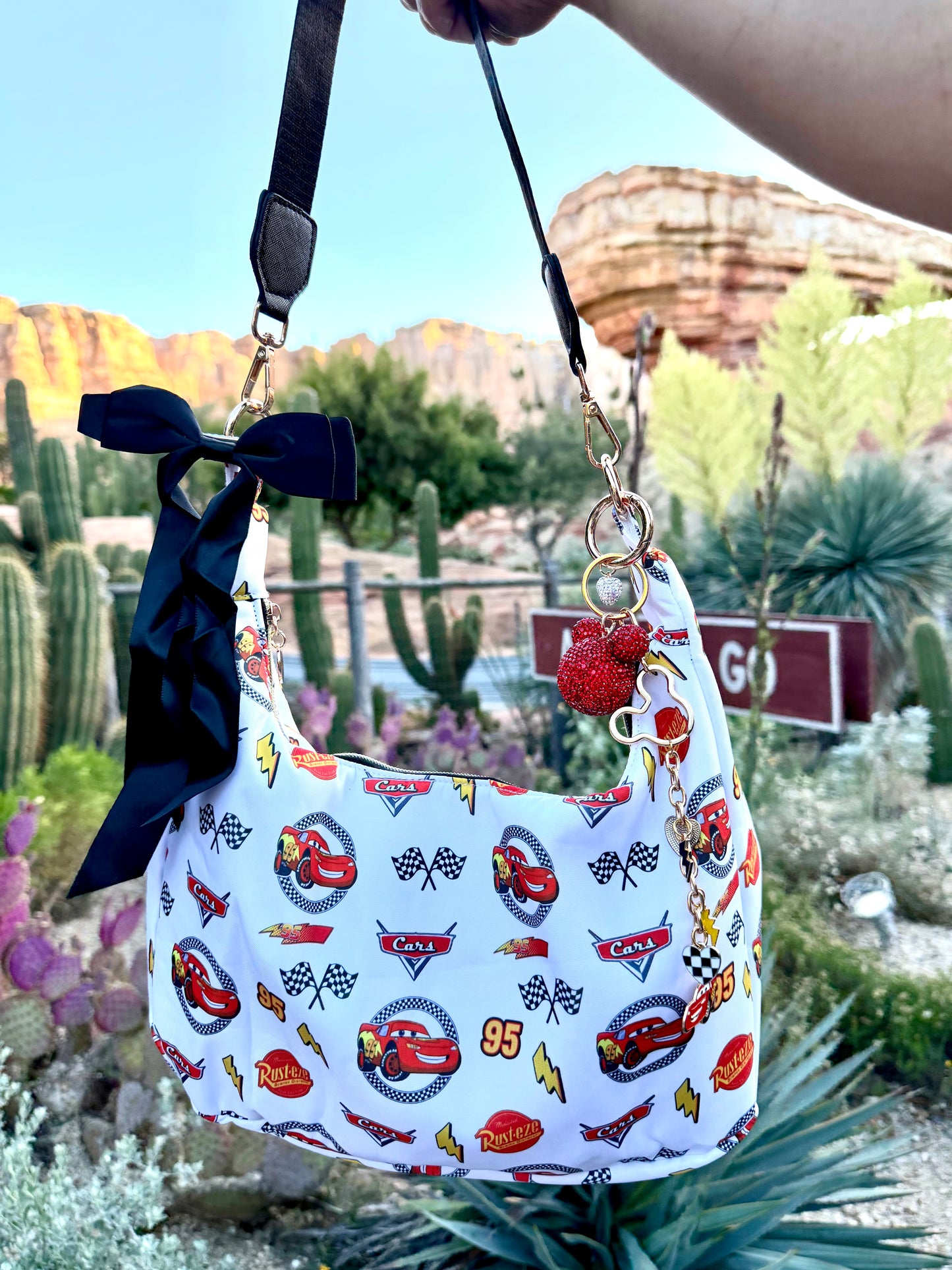 Speedy Racer crossbody ⚡️🏁🖤✨❤️