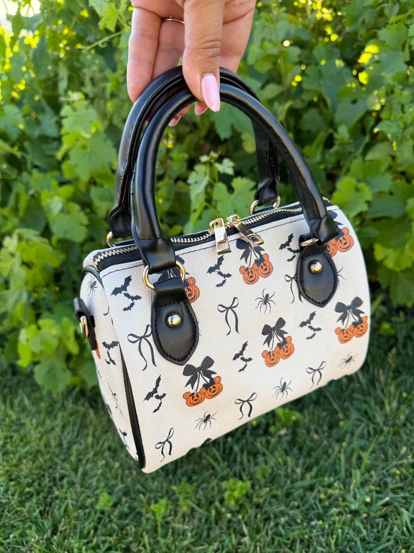 Pumpkins and bows ✨🎃🕷️🕸️ Pre order (ships mid June)