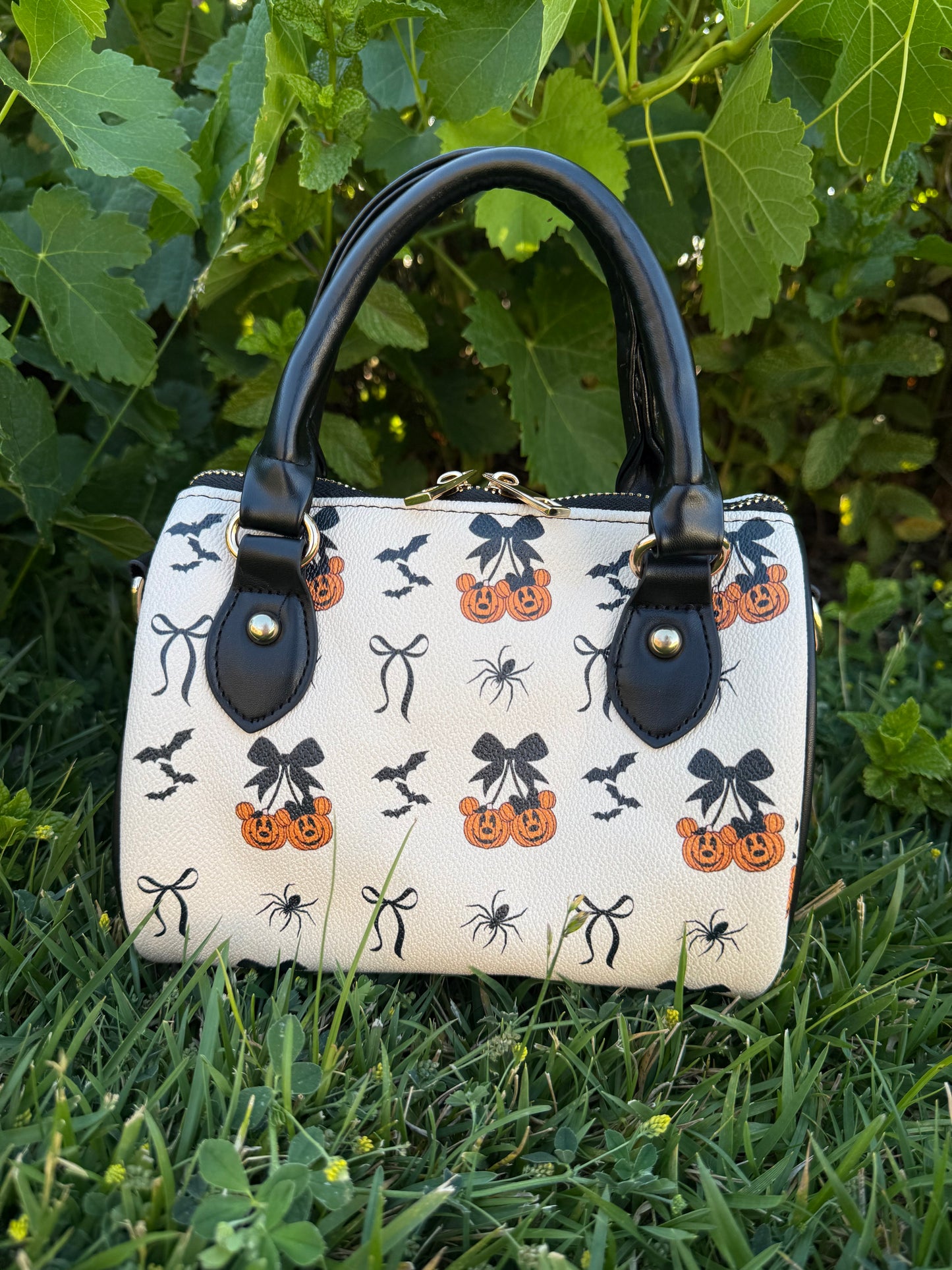 Pumpkins and bows ✨🎃🕷️🕸️ Pre order (ships mid June)